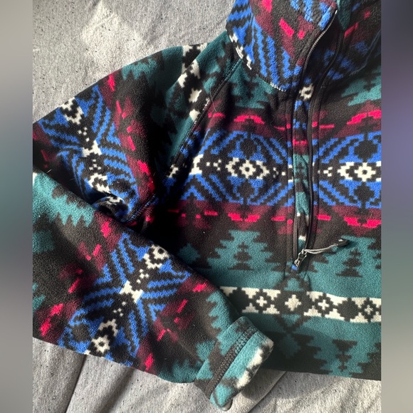 Eddie Bauer Women’s Quarter Zip Fleece - Picture 8 of 8